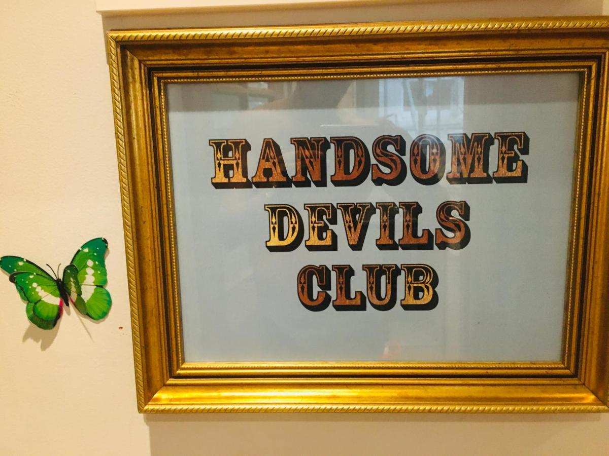 By Hove Its Got It Boutique Rock N Roll Punk Apartment Hove Apartment Brighton